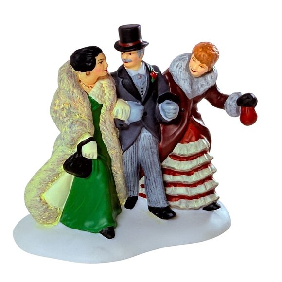 Dept 56 On To The Show Hand-Painted Ceramic Christmas Village Figurine - Picture 3 of 10